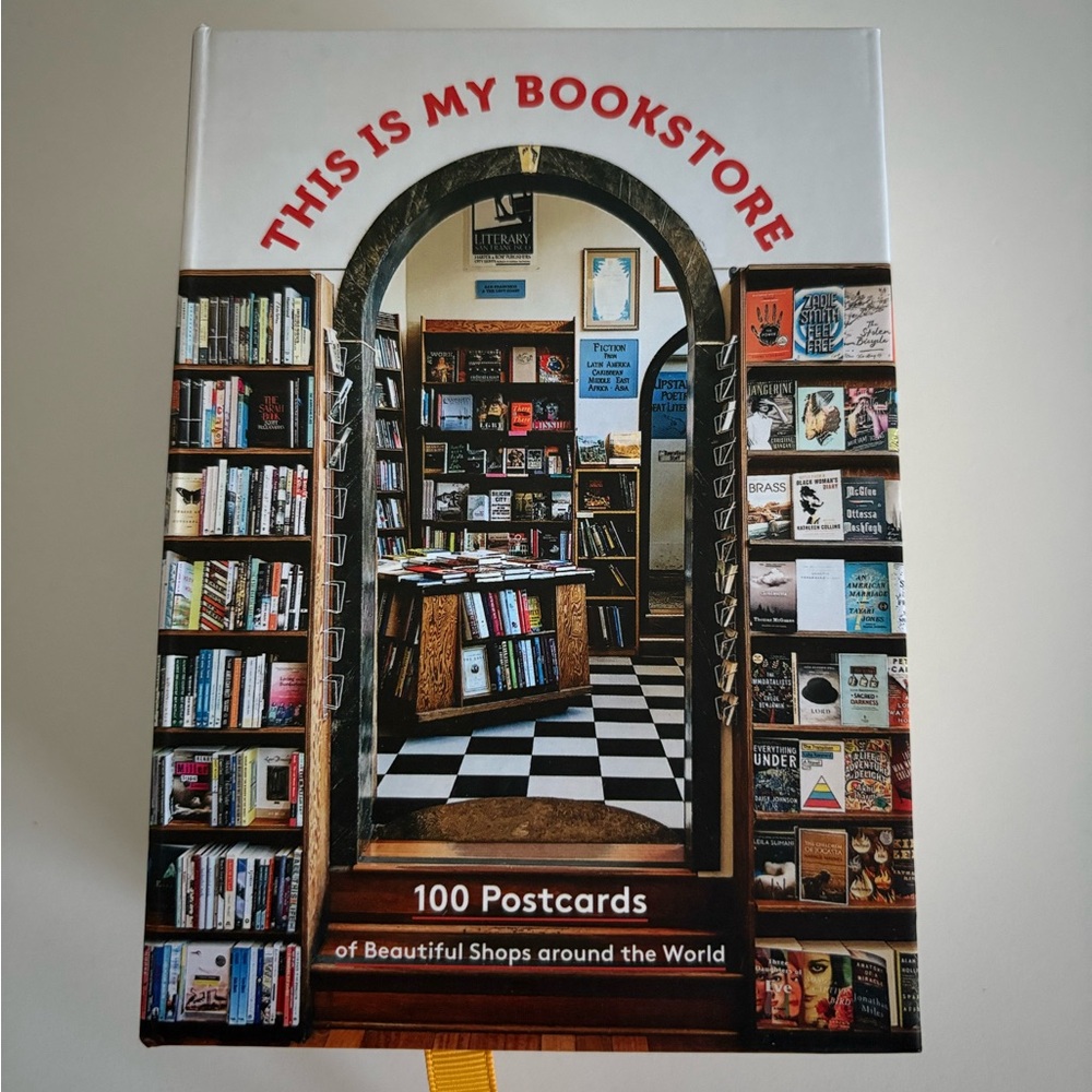🤎This Is My Bookstore: 100 Postcards of Beautiful Shops around the World - Picture 3 of 7